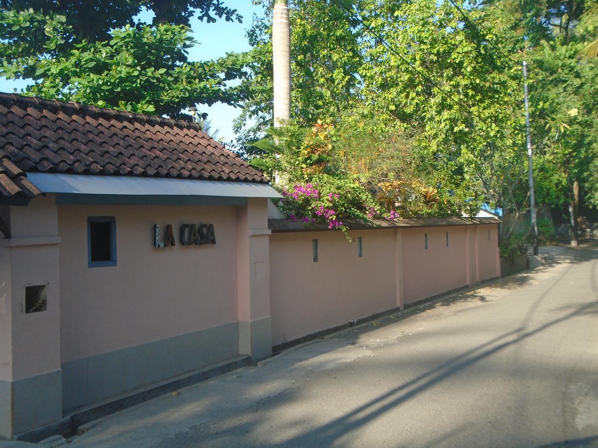 La Casa Homestay Сенггігі Екстер'єр фото